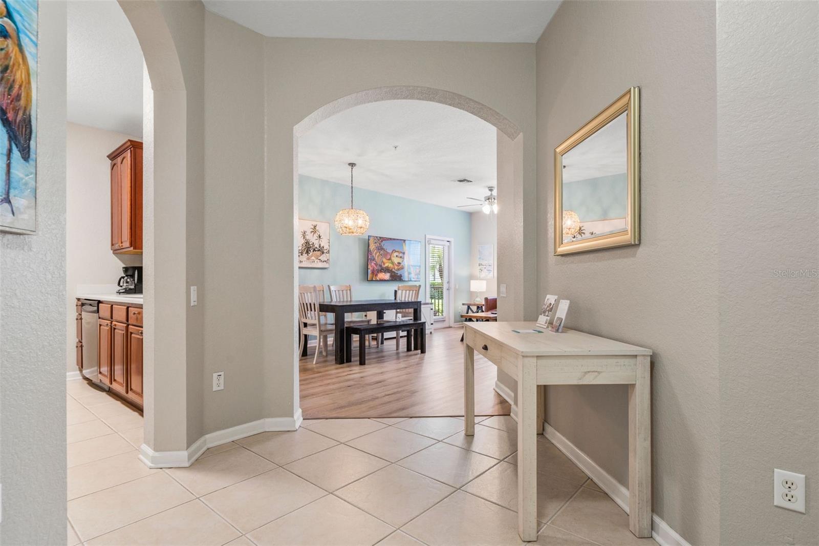 Image 32 of 40 For 4024 Breakview Drive 10404