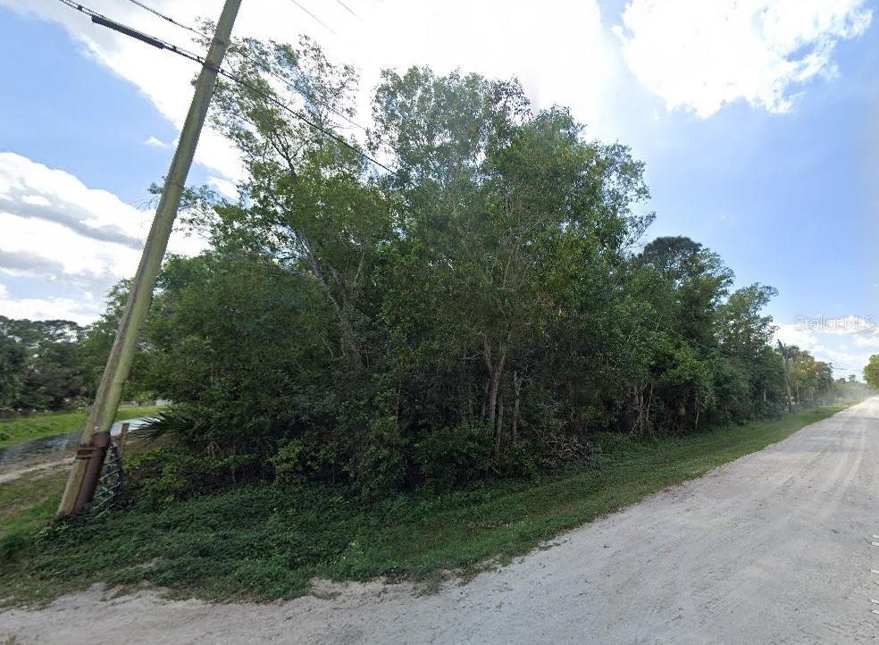Image 2 of 19 For 000 40-41 Lane N