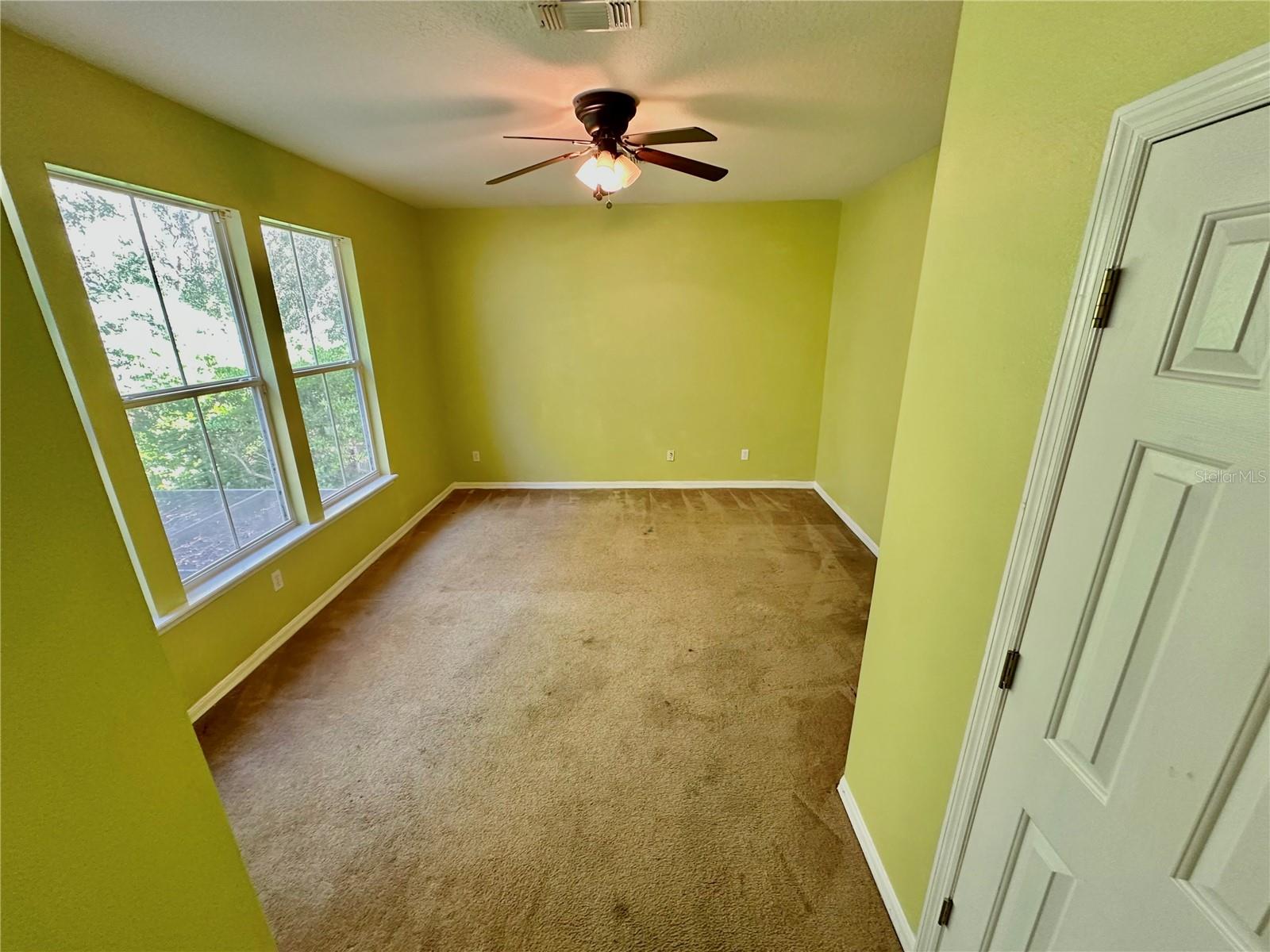 Image 9 of 14 For 814 Runner Oak Street