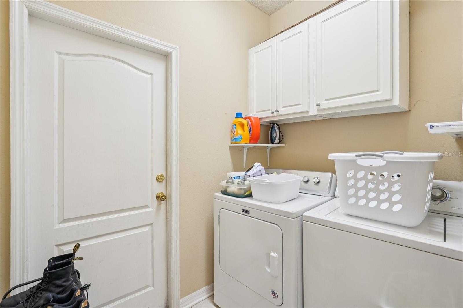 Image 16 of 19 For 10146 Shadow Creek Drive