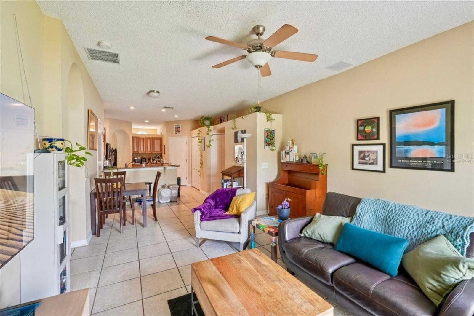 Image 3 of 19 For 10146 Shadow Creek Drive