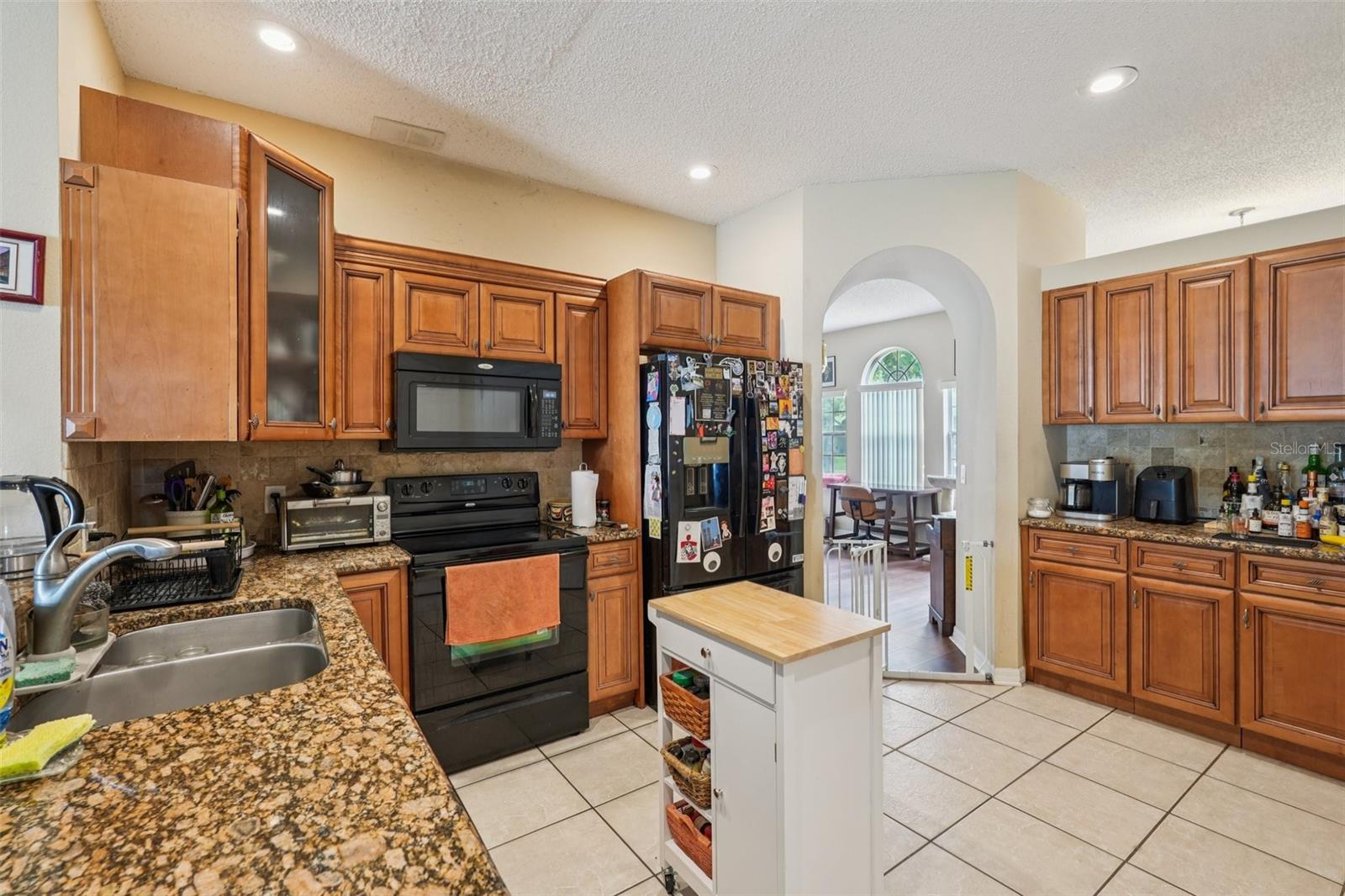 Image 7 of 19 For 10146 Shadow Creek Drive