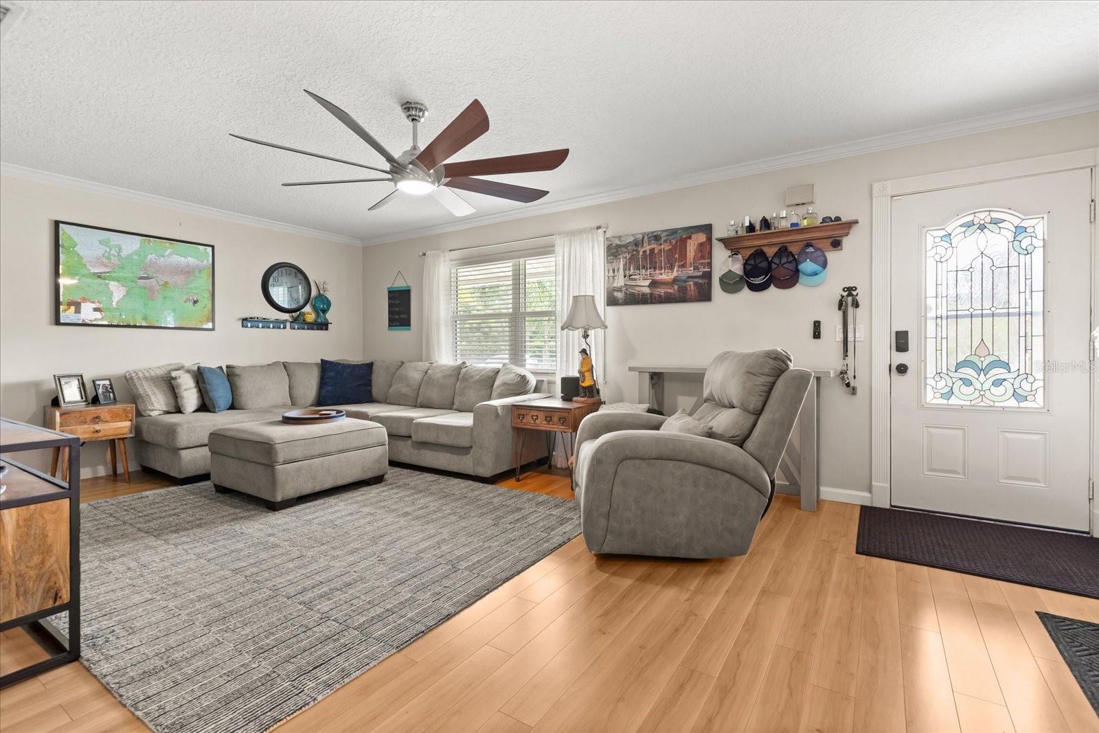 Image 3 of 32 For 2491 Sable Avenue