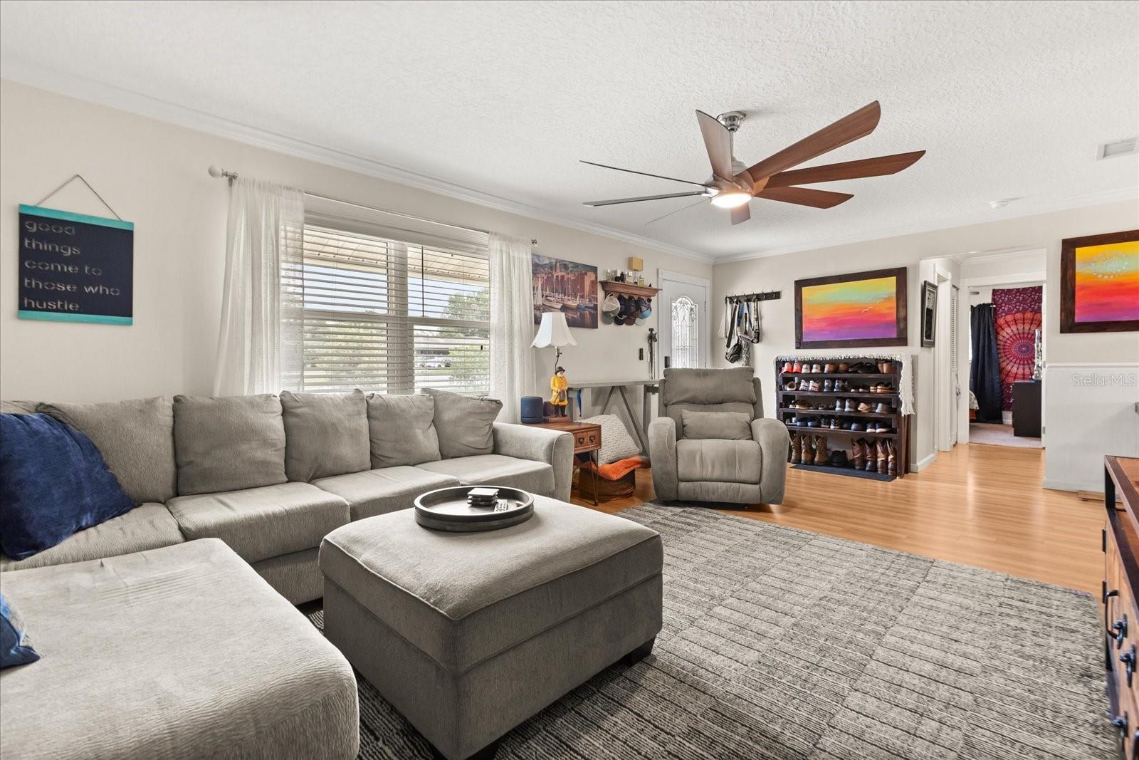Image 4 of 32 For 2491 Sable Avenue