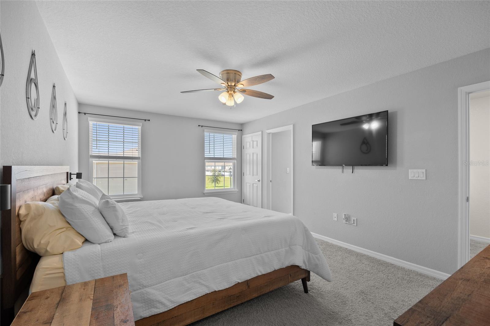Image 14 of 32 For 3084 Fieldwood Circle