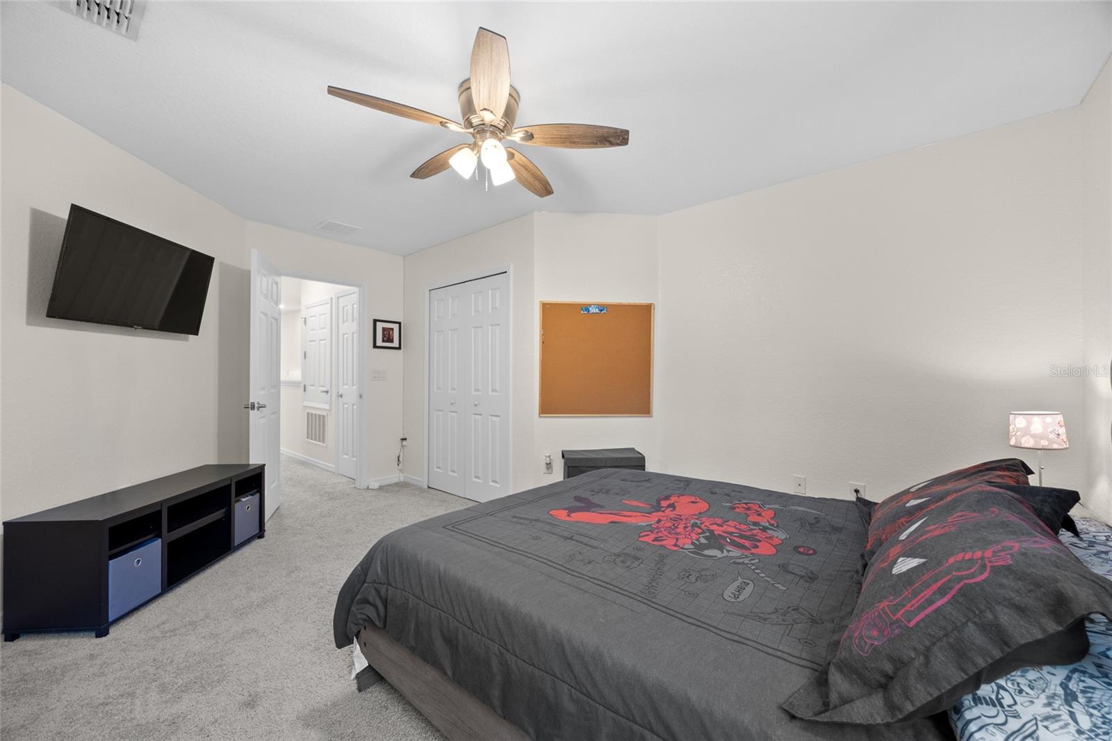 Image 23 of 32 For 3084 Fieldwood Circle