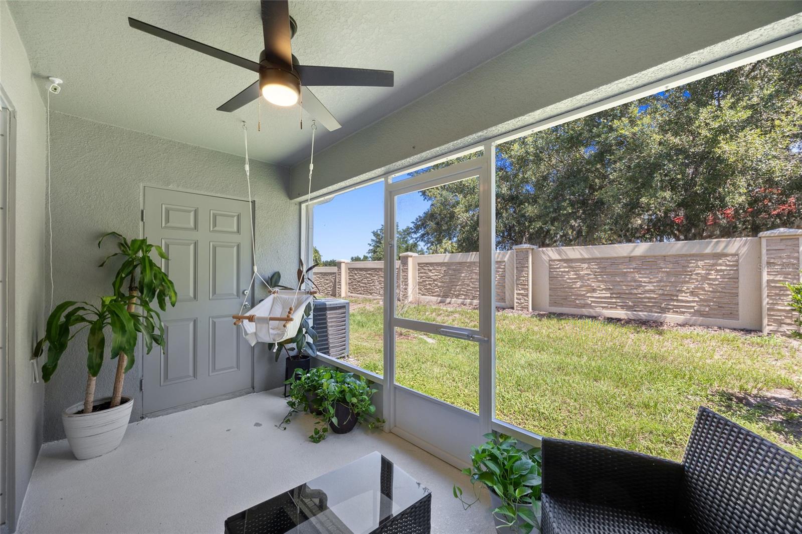 Image 24 of 32 For 3084 Fieldwood Circle