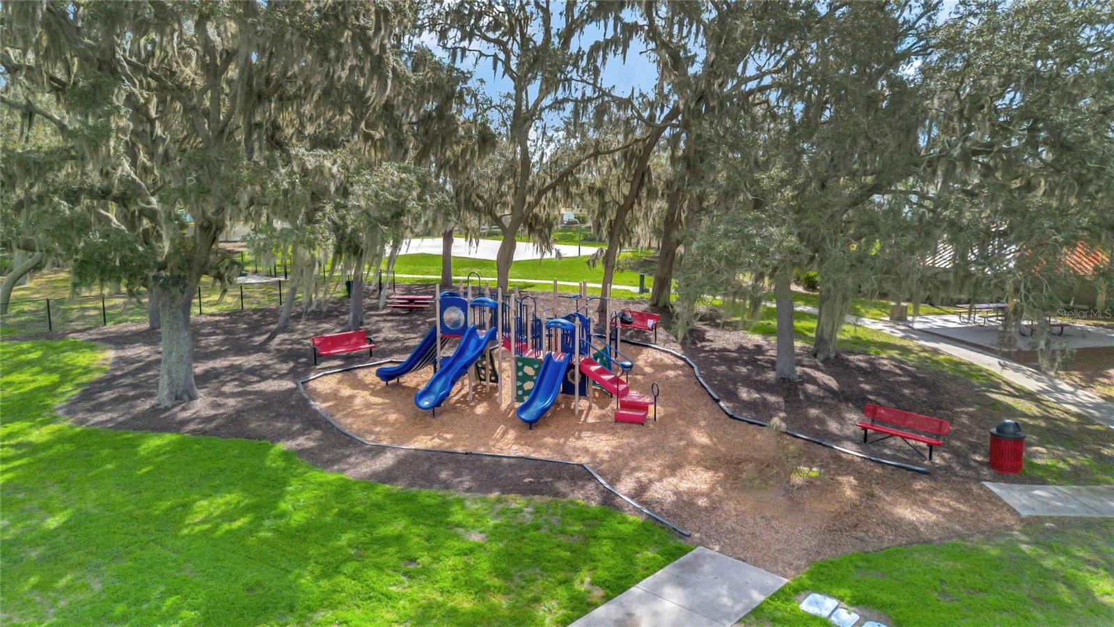 Image 28 of 32 For 3084 Fieldwood Circle