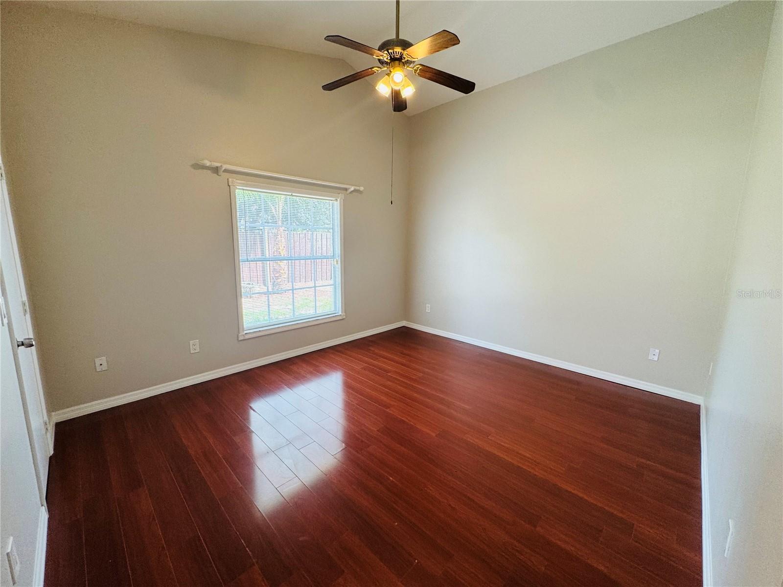 Image 16 of 29 For 10818 Harkwood Boulevard