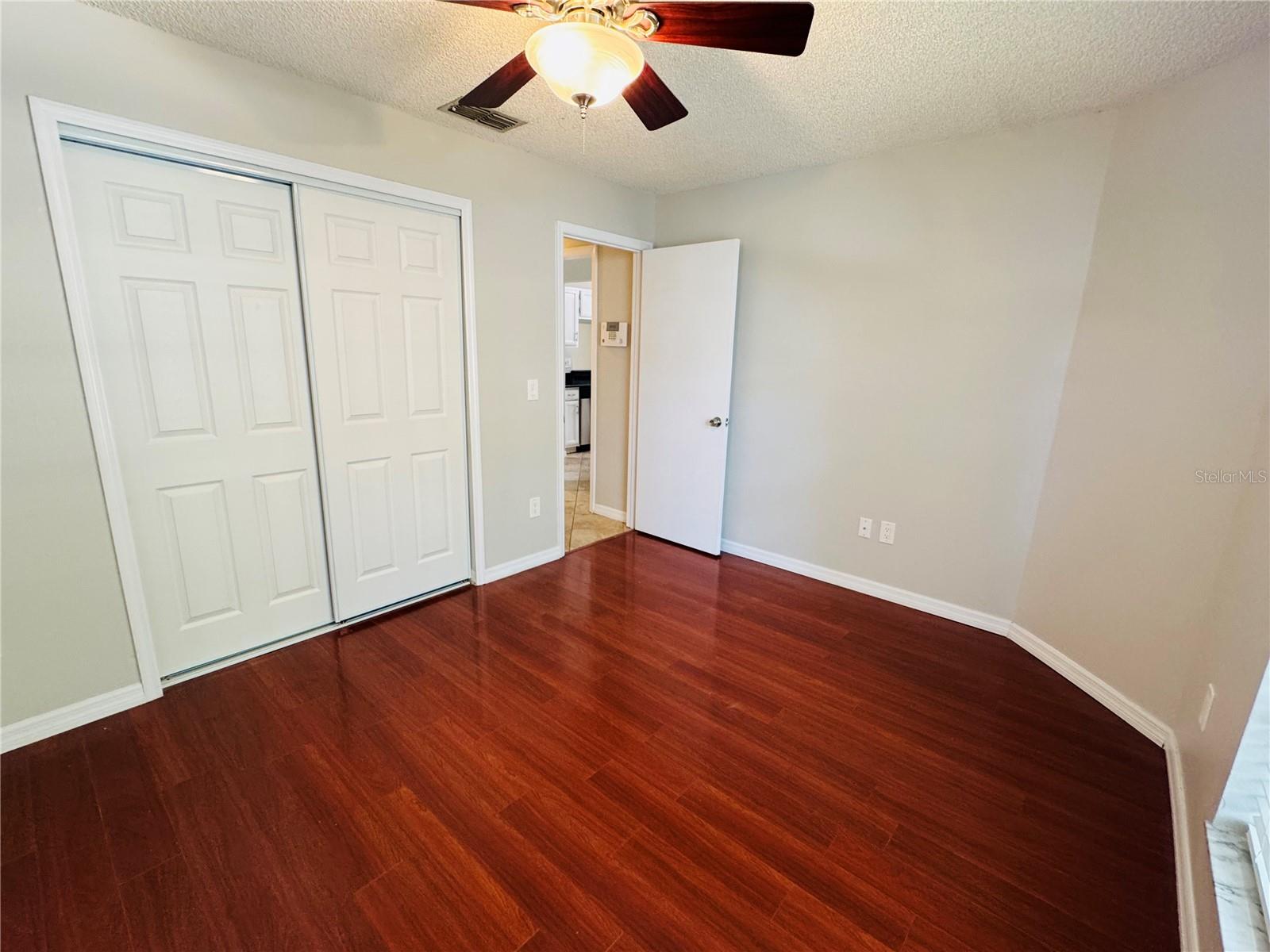 Image 21 of 29 For 10818 Harkwood Boulevard