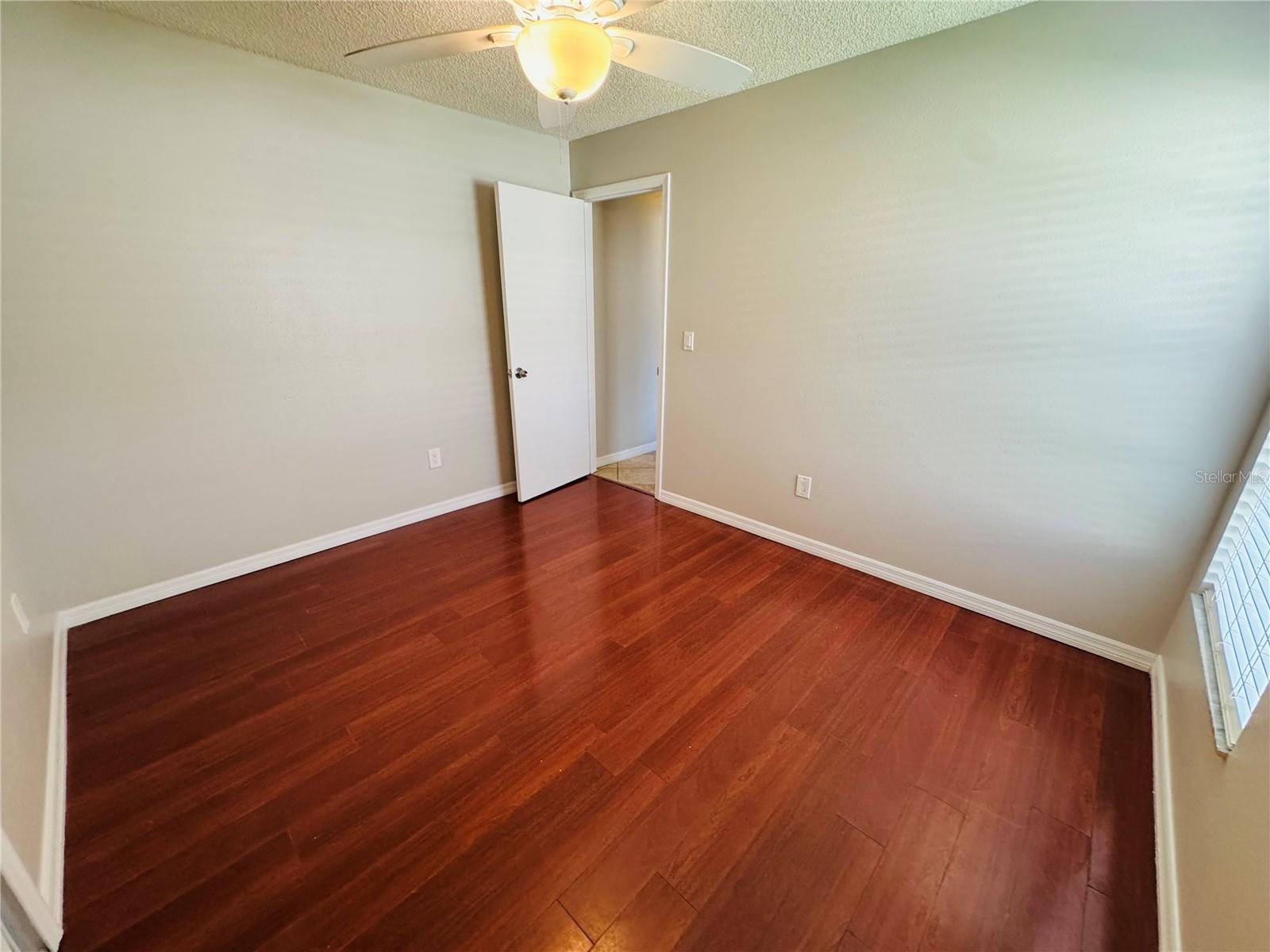 Image 22 of 29 For 10818 Harkwood Boulevard