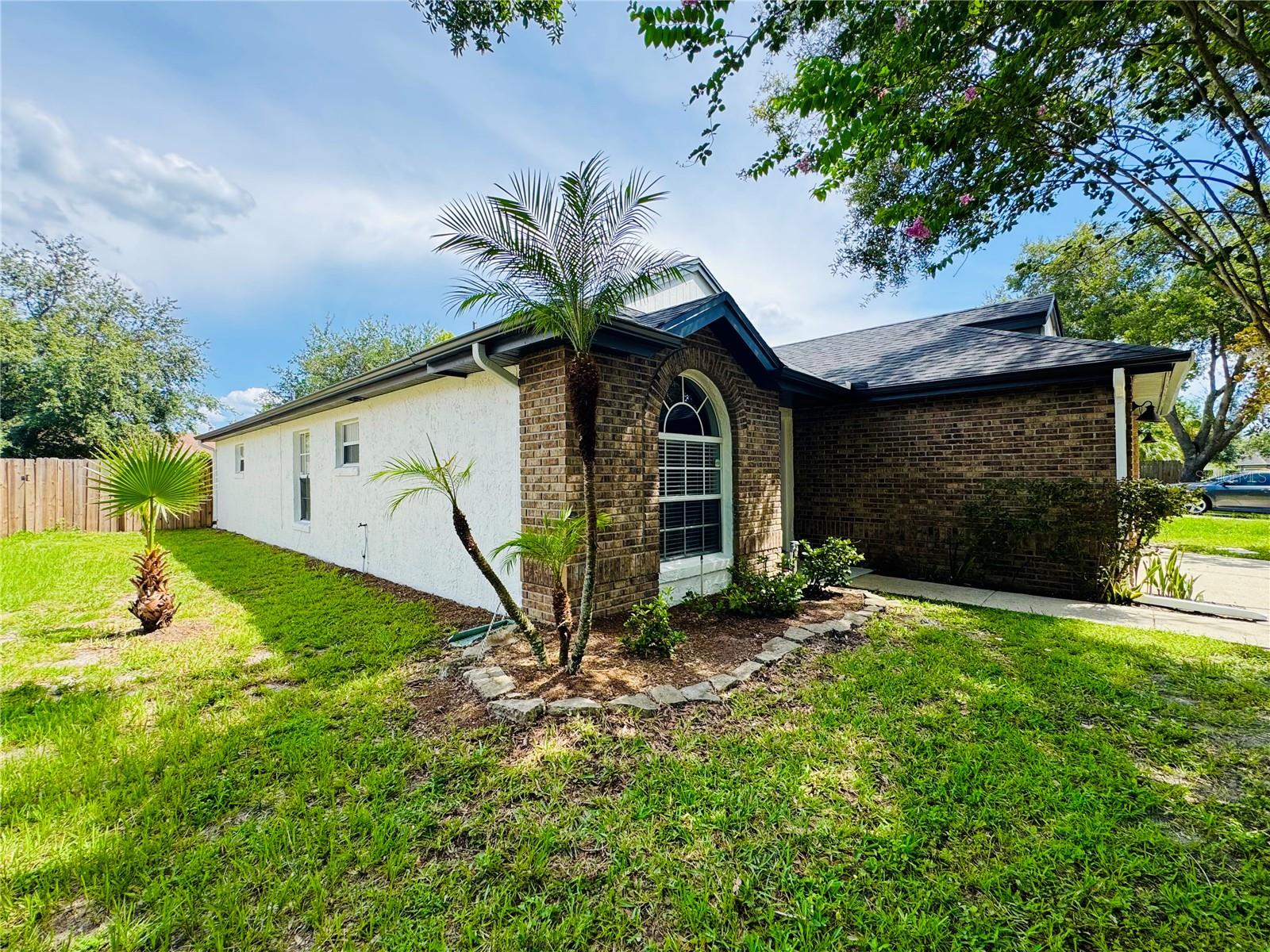 Image 3 of 29 For 10818 Harkwood Boulevard