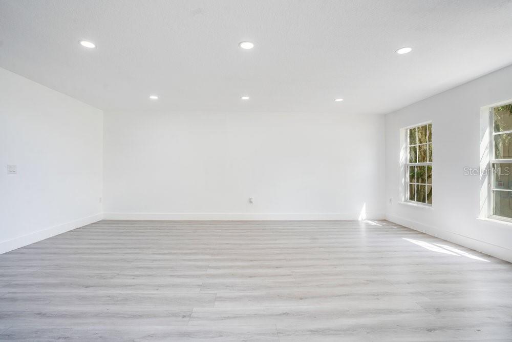 Image 10 of 46 For 1745 Alambra Circle