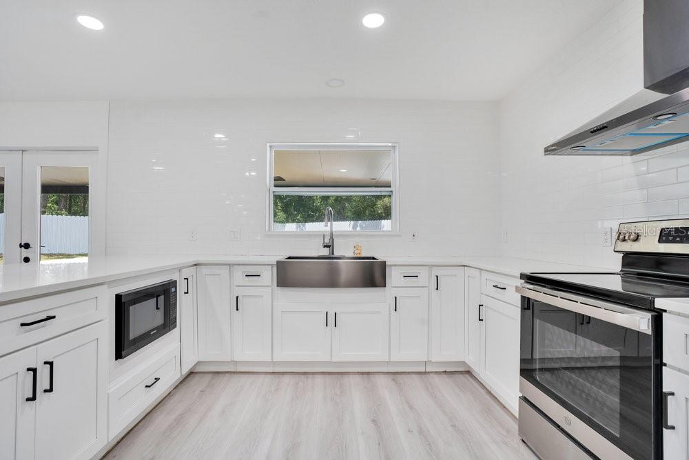 Image 12 of 46 For 1745 Alambra Circle