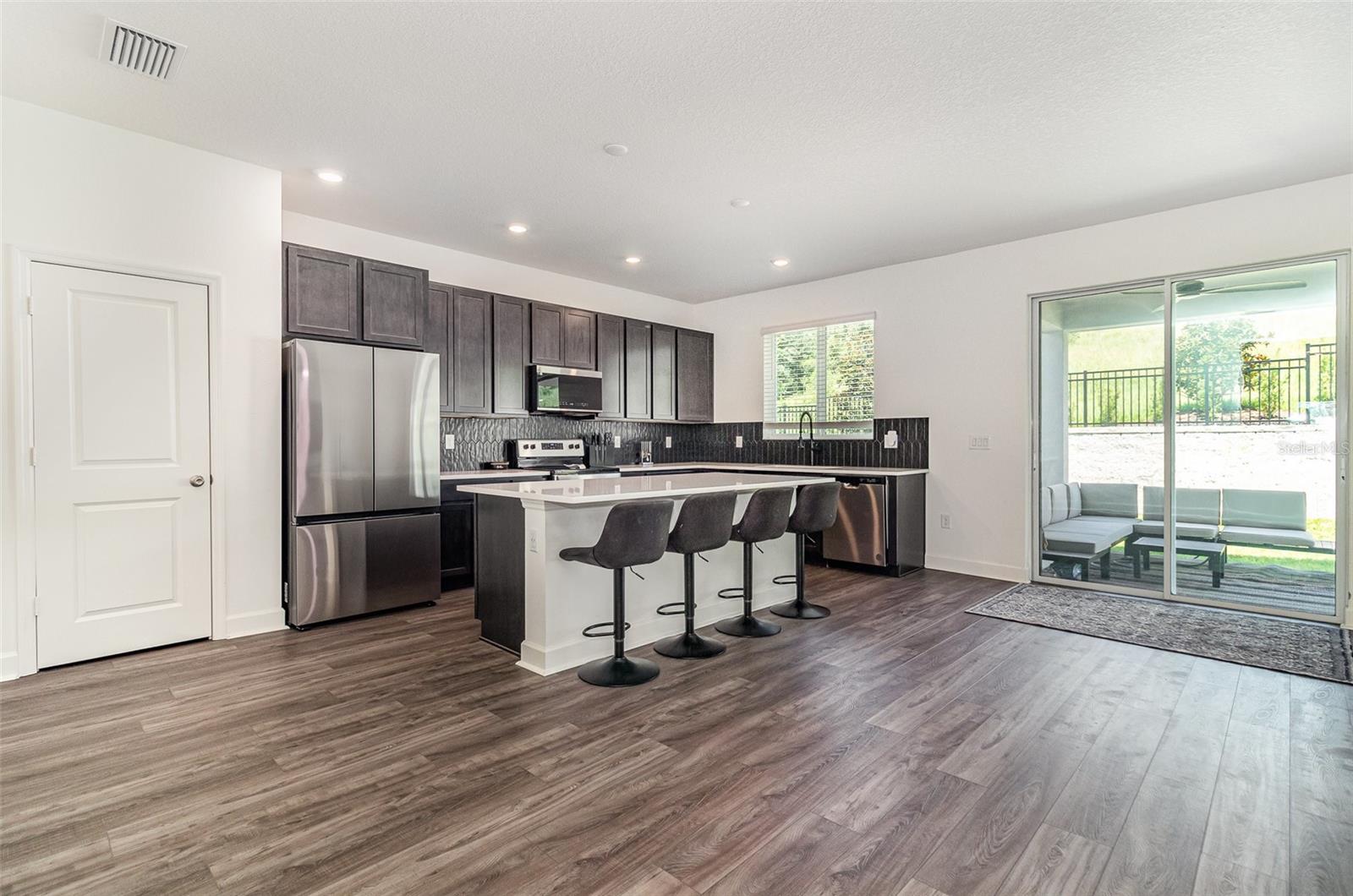 Image 12 of 40 For 1933 Burgundy Drive