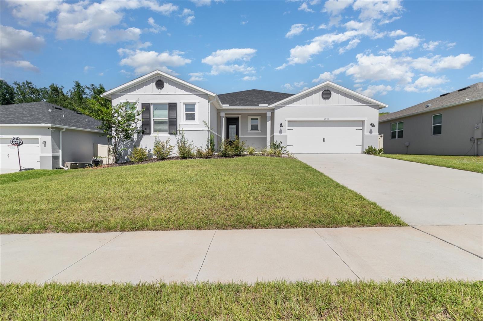 Image 33 of 40 For 1933 Burgundy Drive