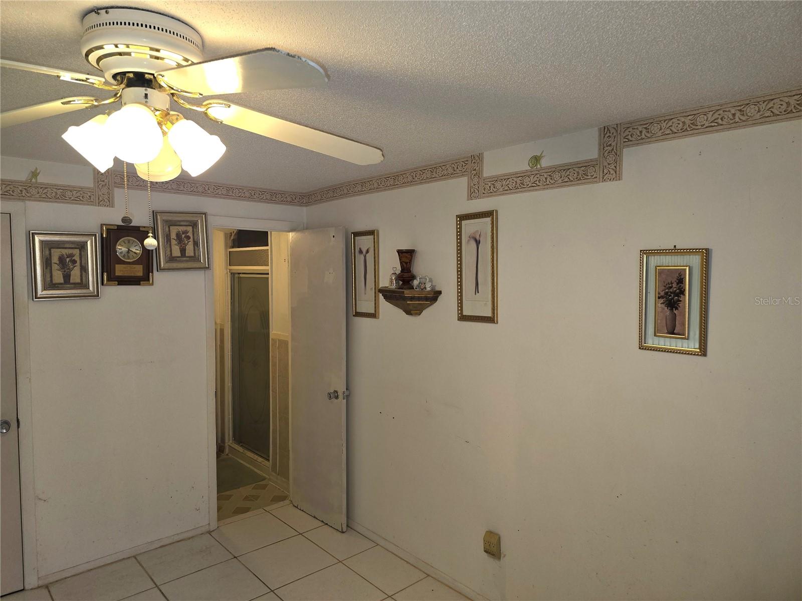 Image 16 of 19 For 104 Hughes Avenue