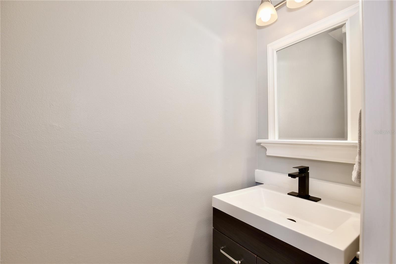 Image 15 of 70 For 178 Bluefish Place 178