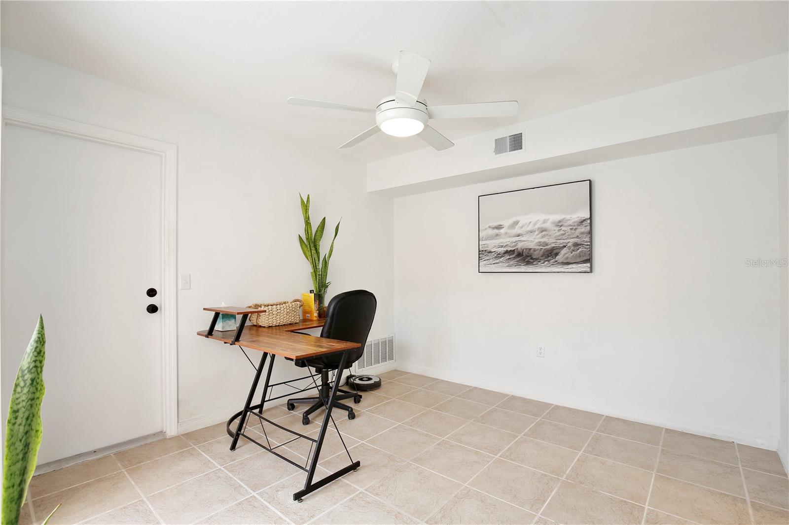 Image 6 of 70 For 178 Bluefish Place 178