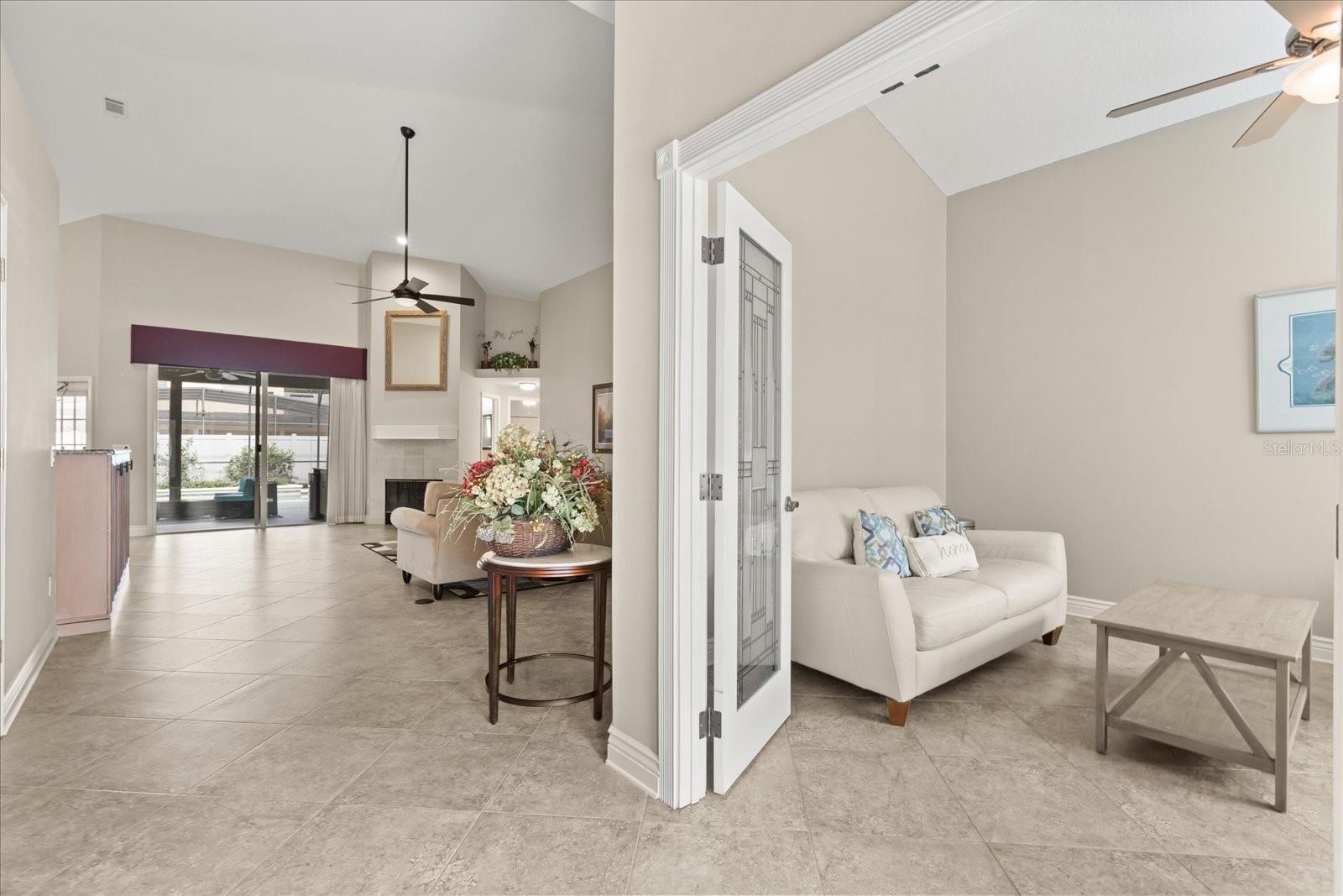Image 9 of 47 For 3741 Gatlin Place Circle