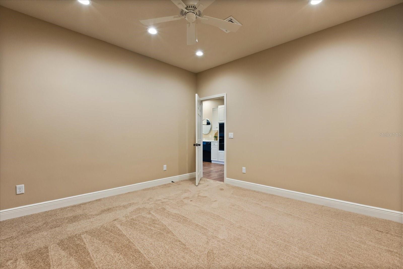 Image 36 of 49 For 286 Mileham Drive