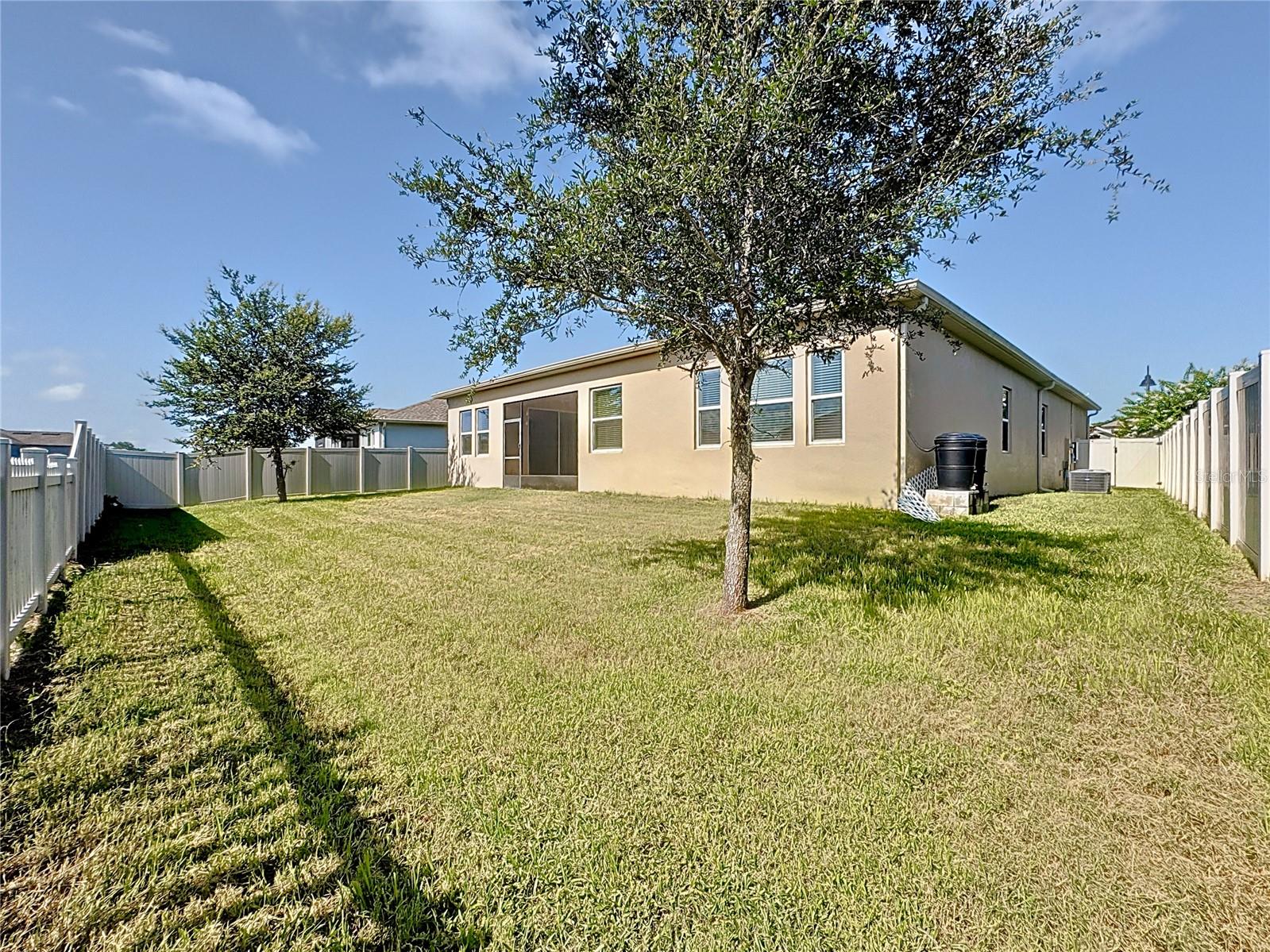 Image 36 of 48 For 1850 Lake Sims Parkway