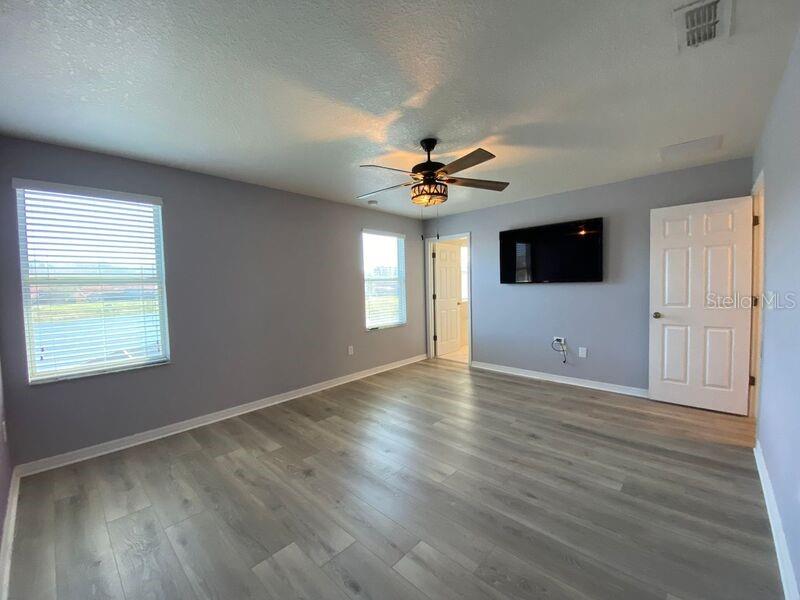 Image 11 of 22 For 541 Las Fuentes Drive