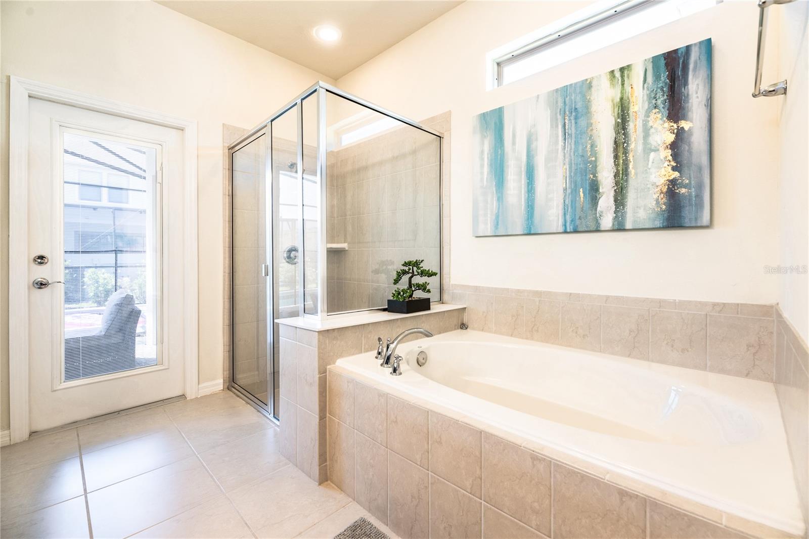 Image 14 of 37 For 8900 Prague Way