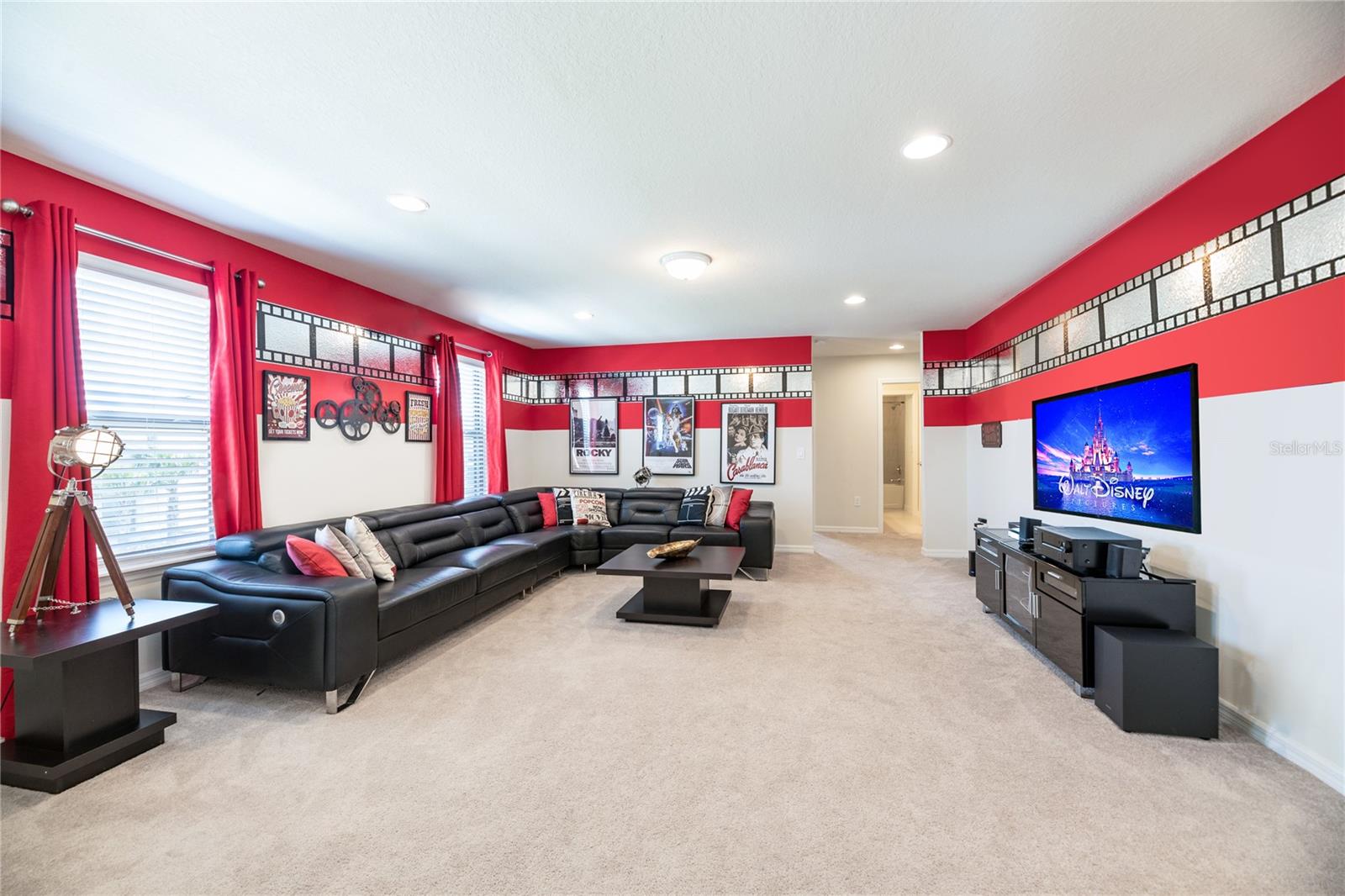Image 21 of 37 For 8900 Prague Way