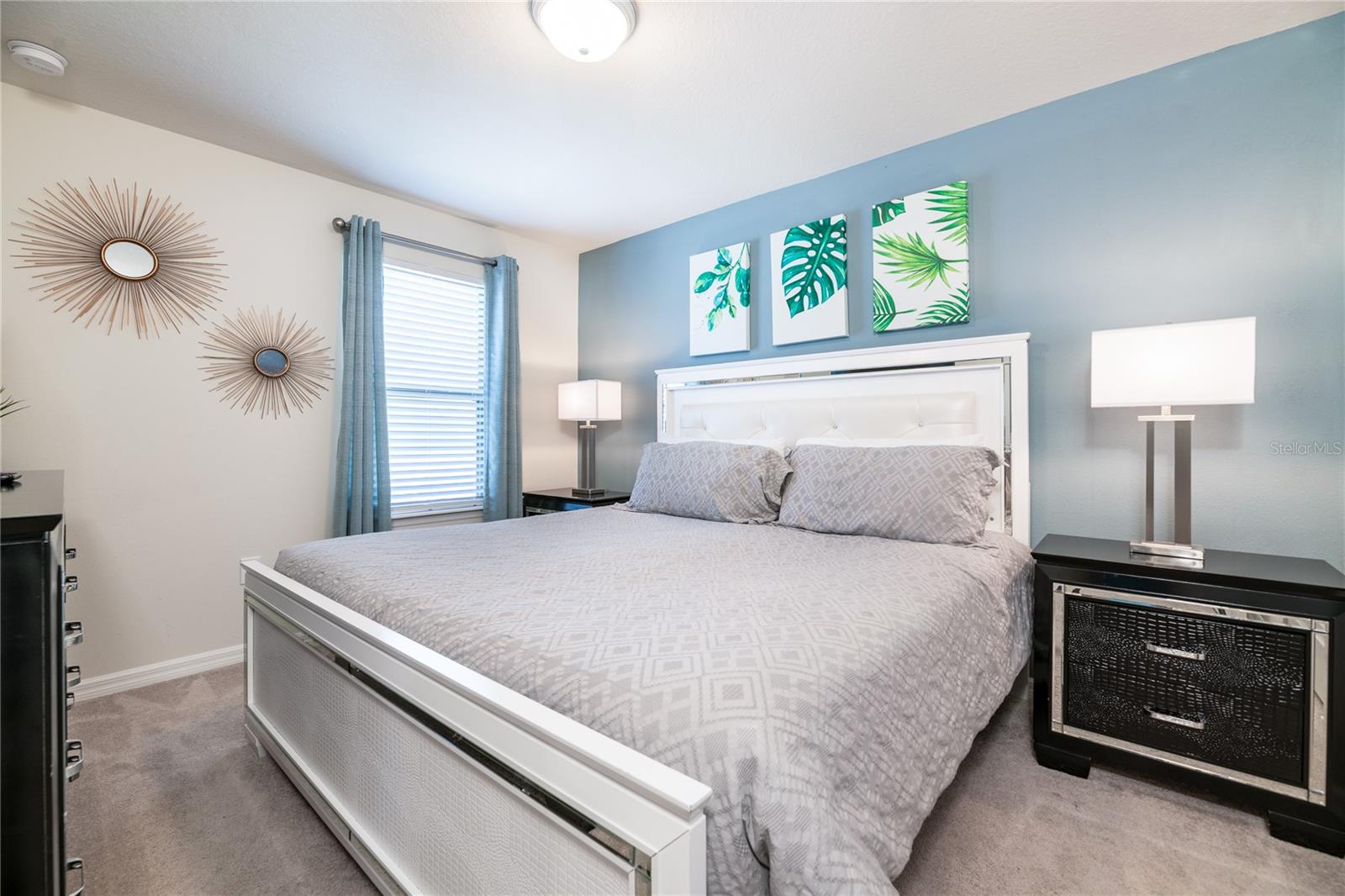 Image 22 of 37 For 8900 Prague Way