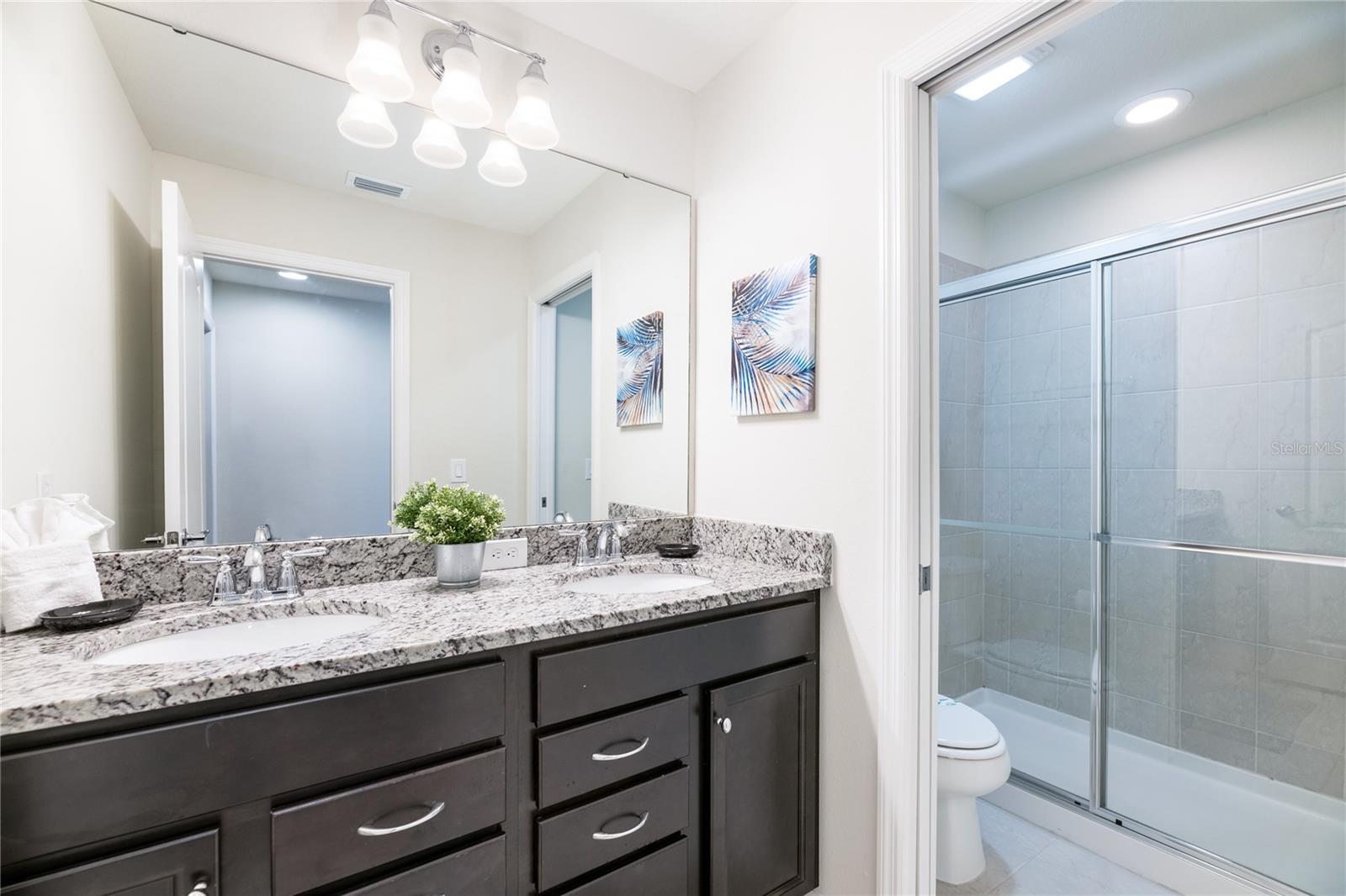 Image 24 of 37 For 8900 Prague Way