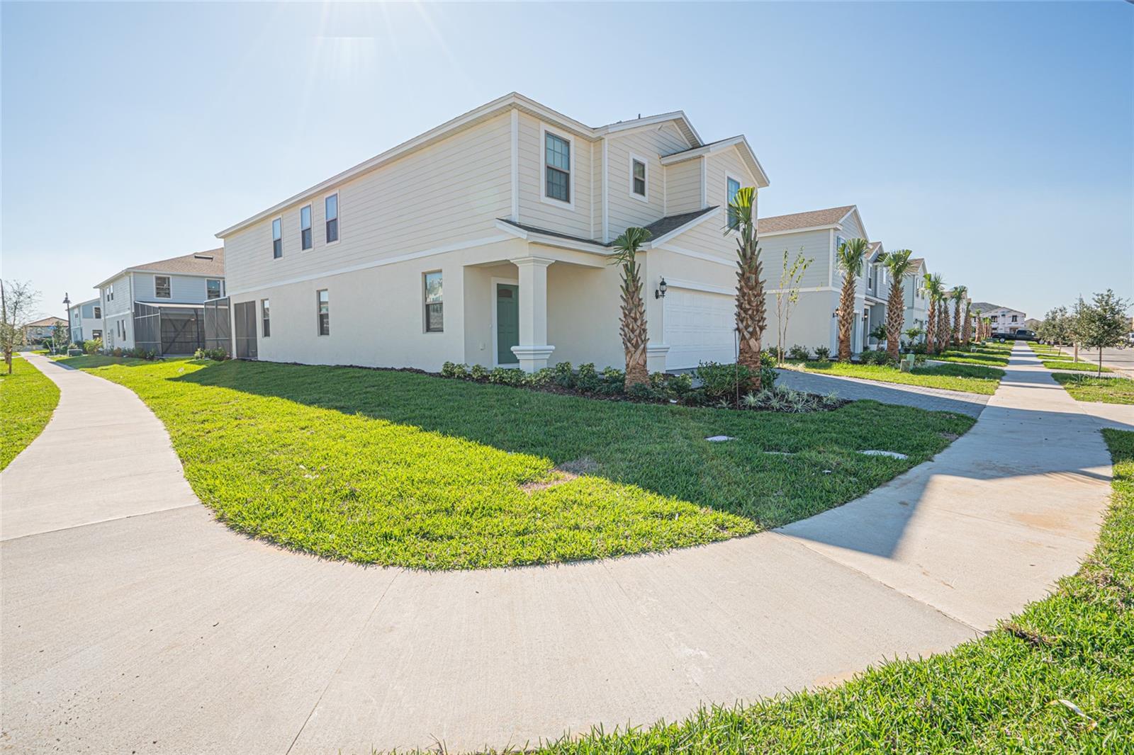 Image 3 of 37 For 8900 Prague Way