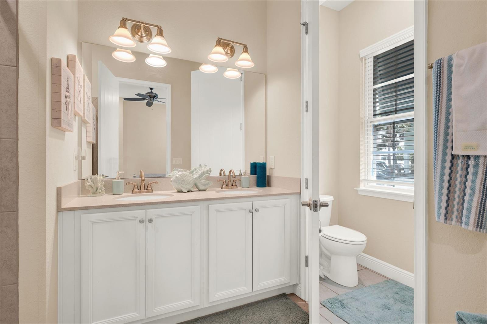 Image 10 of 26 For 7988 Shaker Street