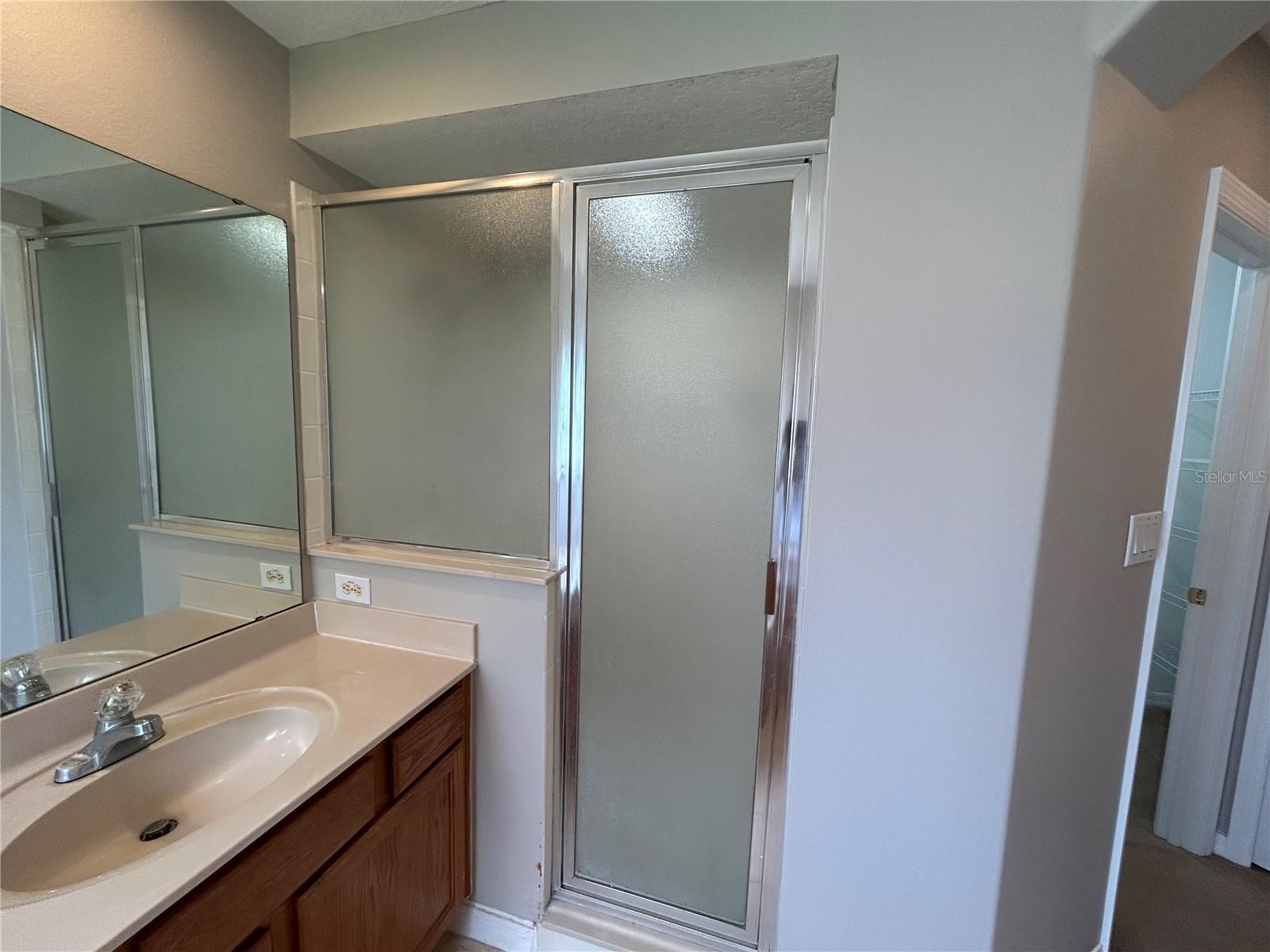 Image 19 of 25 For 12033 Blairemont Way