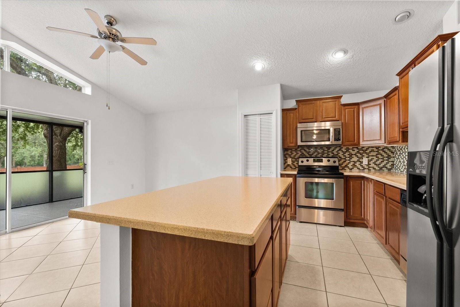 Image 10 of 37 For 1011 Vassar Drive