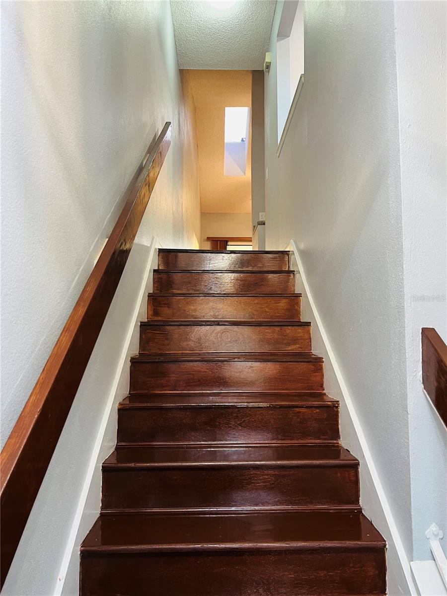 Image 2 of 9 For 3030 Semoran Boulevard S