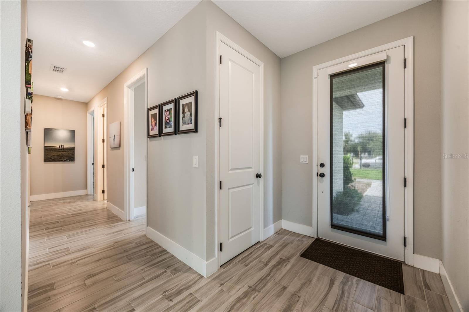 Image 4 of 35 For 4318 Roush Avenue