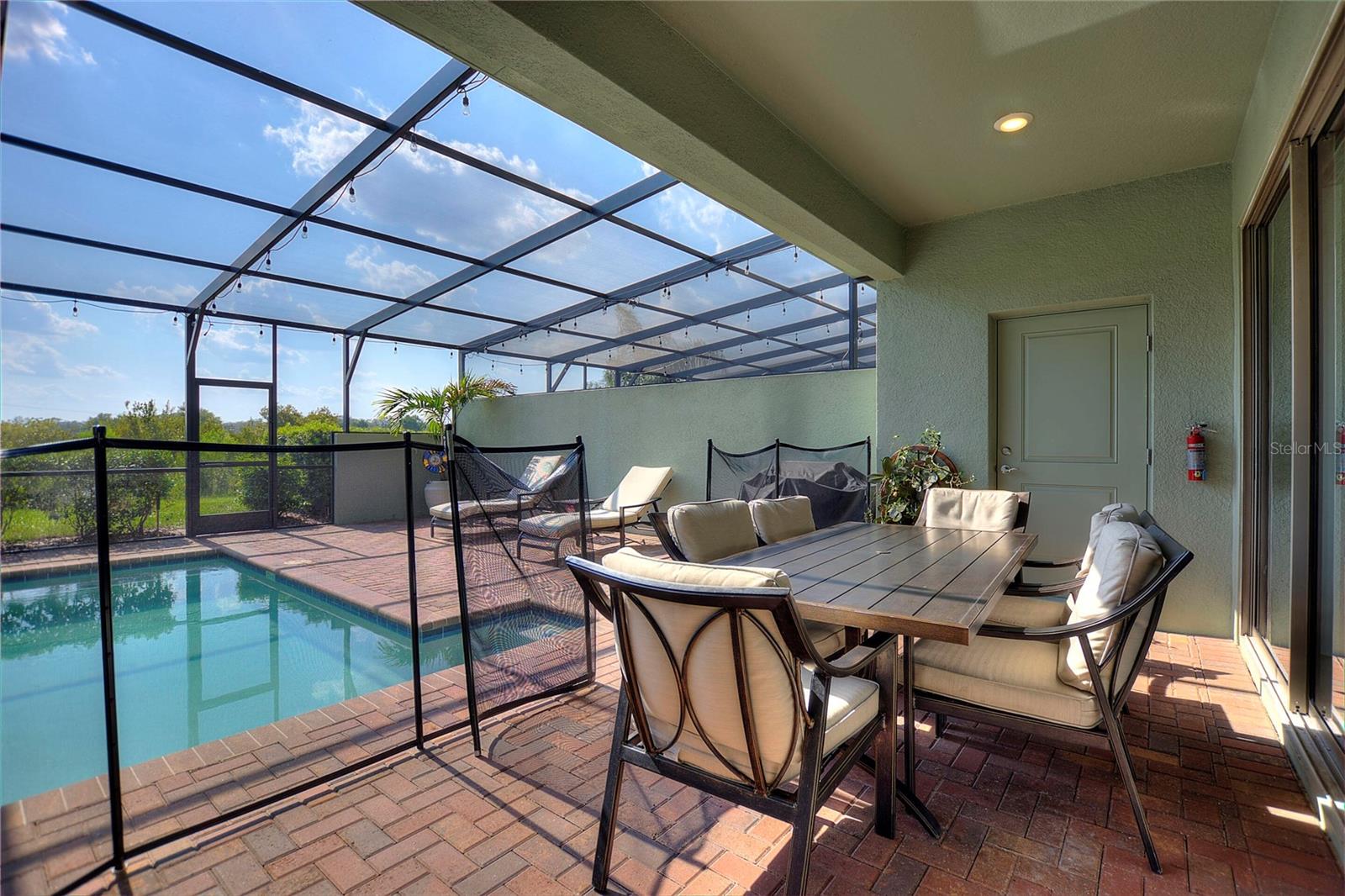 Image 14 of 64 For 4607 Terrasonesta Drive