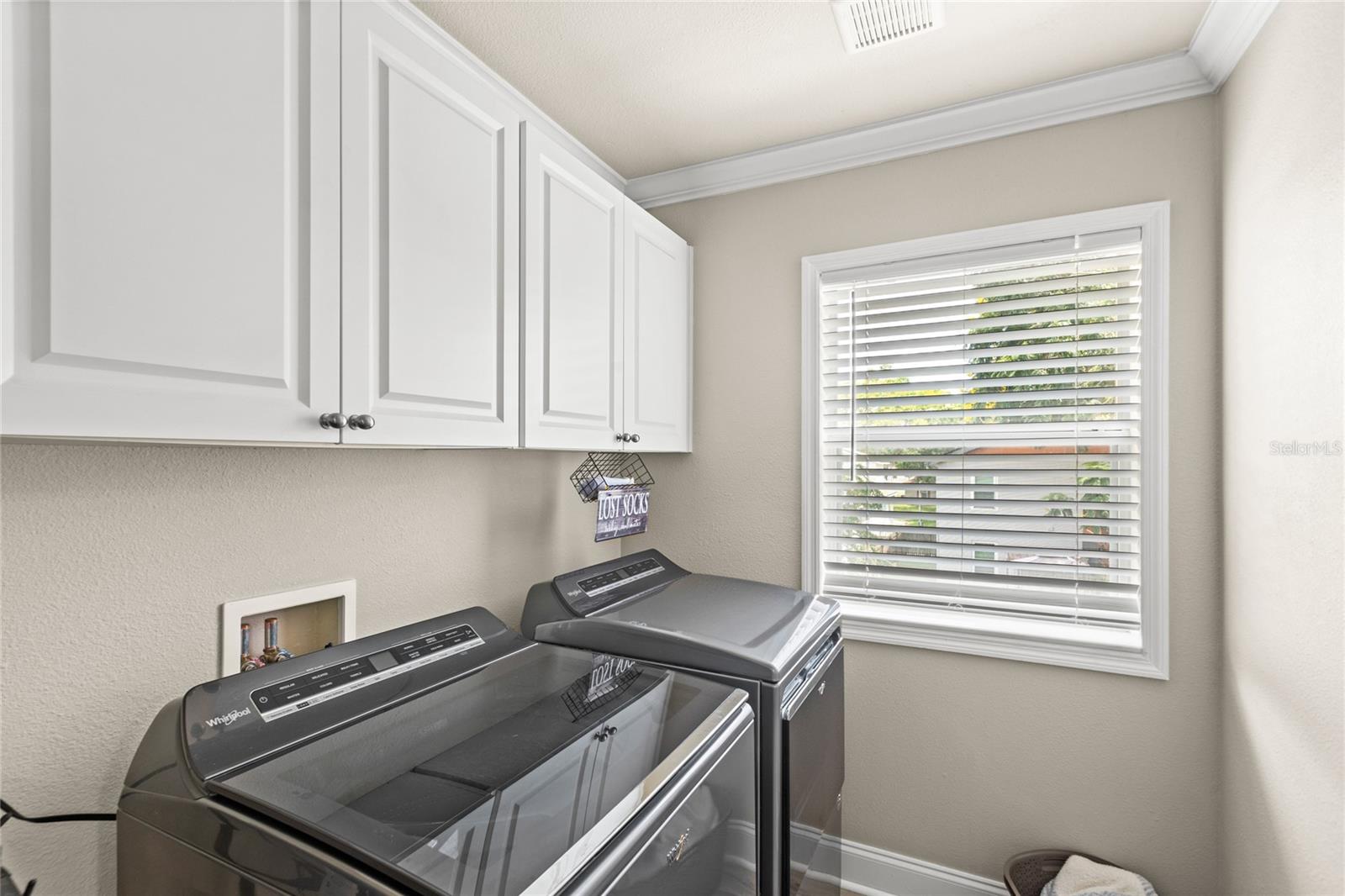 Listing photo id 25 for 309 Oakland Avenue