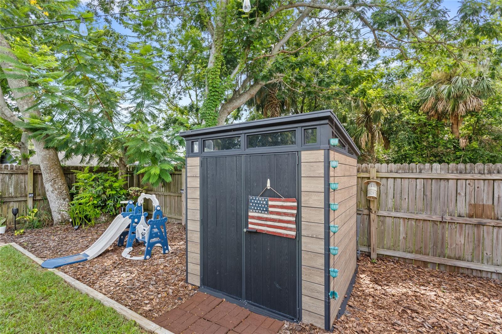 Listing photo id 33 for 309 Oakland Avenue