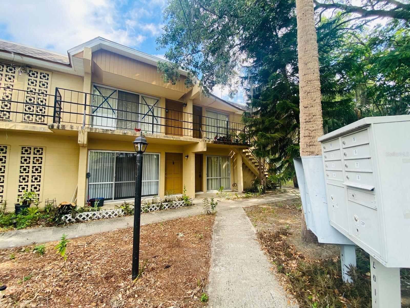 Listing Details for 305 Dakin Avenue 14, KISSIMMEE, FL 34741