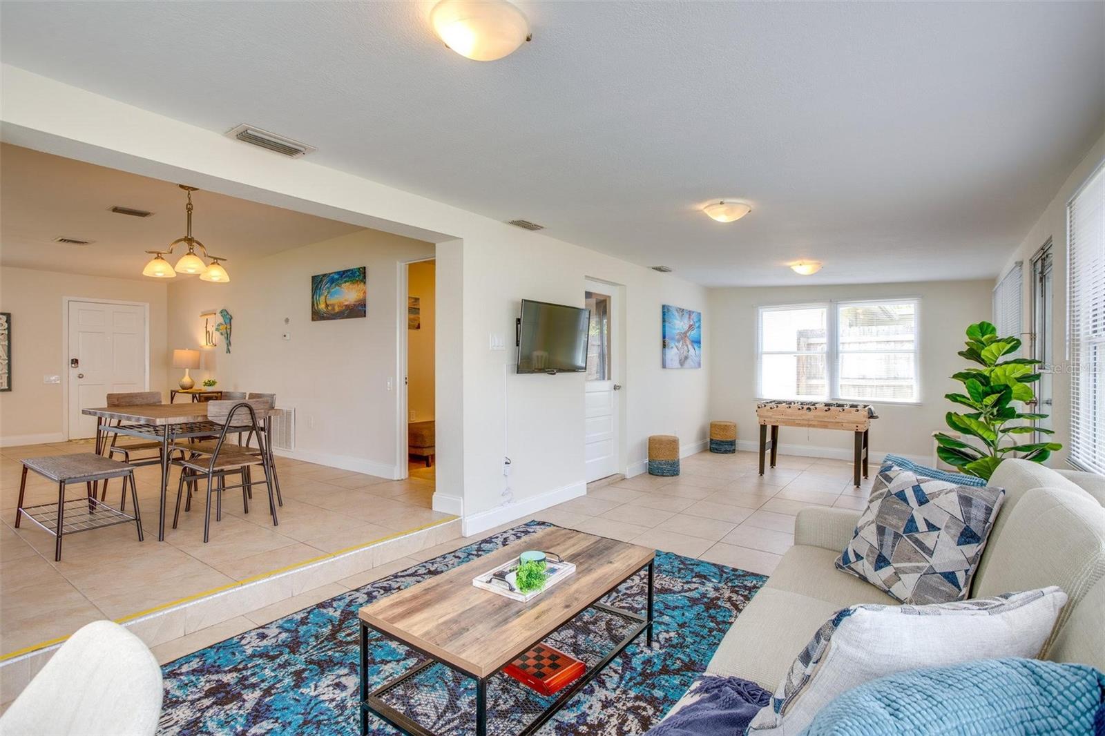 Image 7 of 27 For 11533 69th Avenue
