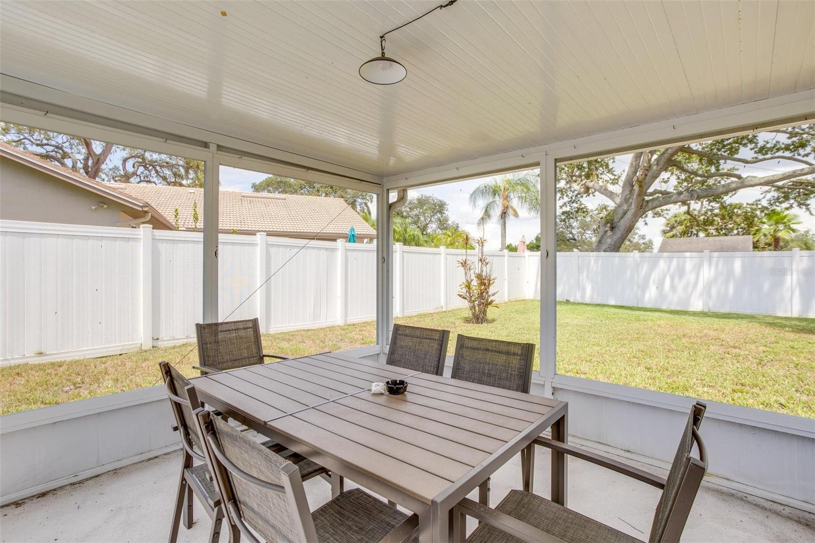 Image 8 of 27 For 11533 69th Avenue