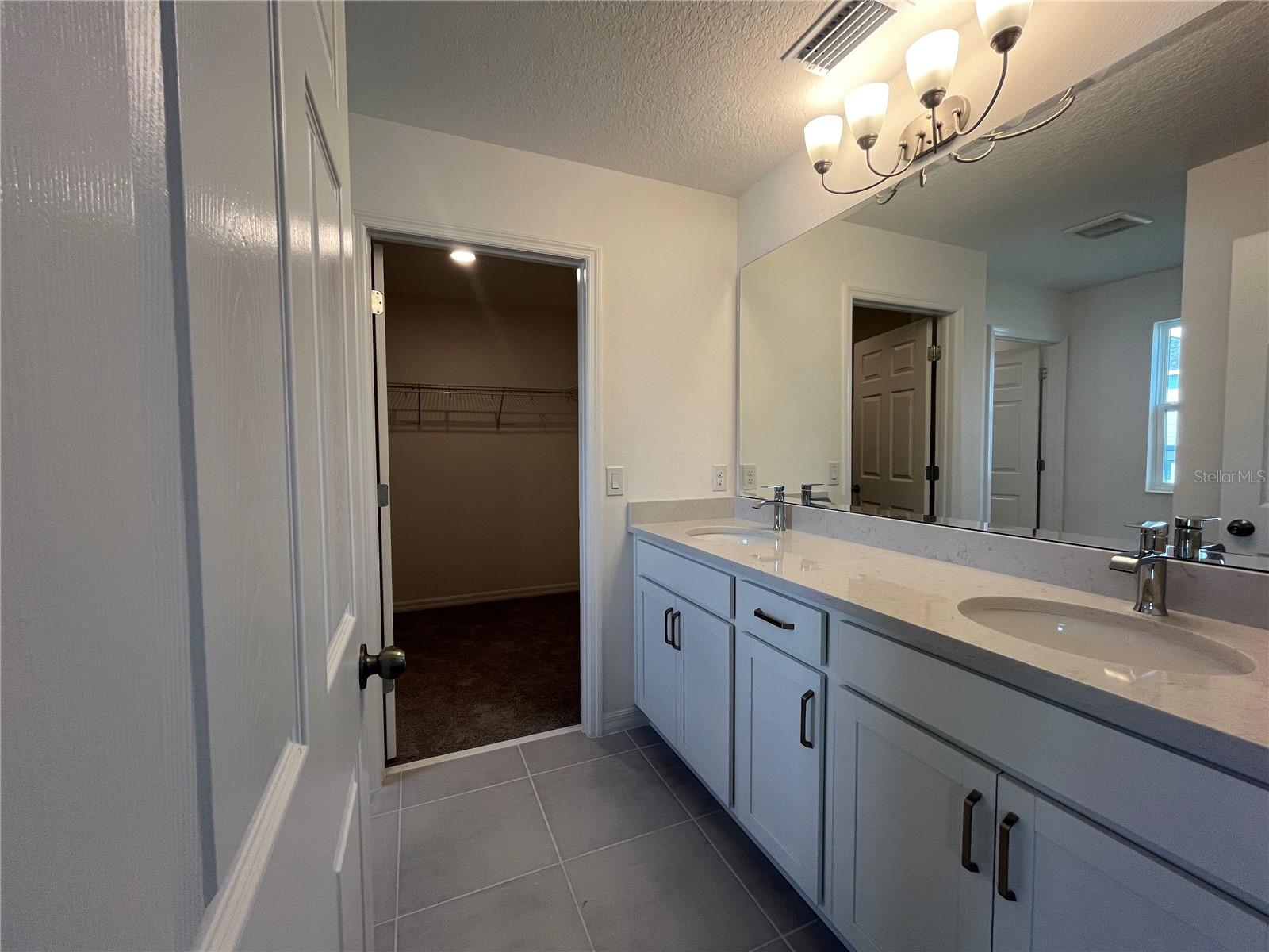 Image 10 of 19 For 7036 Rolling Leaf Road