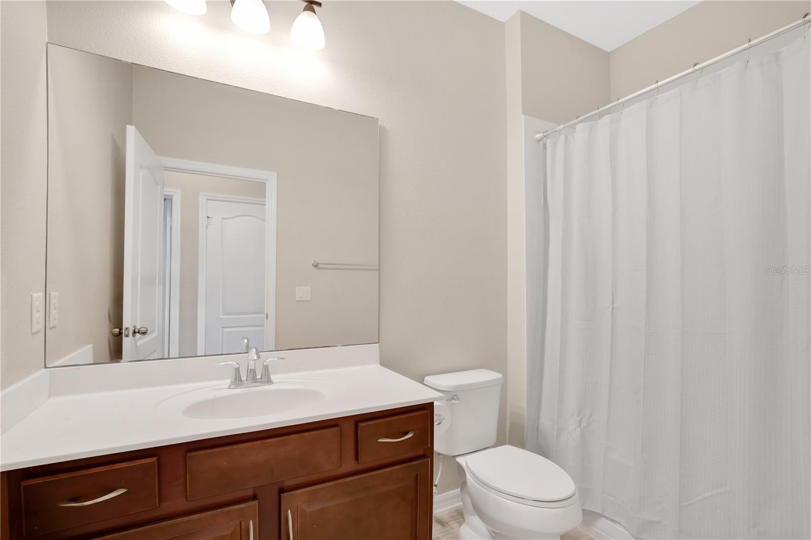 Image 11 of 23 For 2813 Econ Landing Boulevard