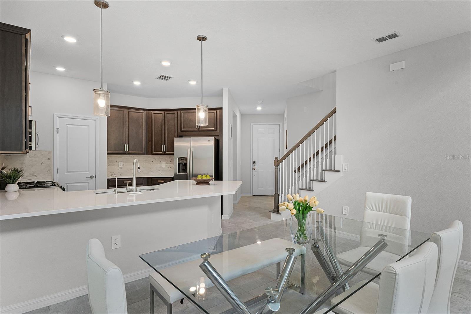 Image 11 of 50 For 2865 High Pointe Street