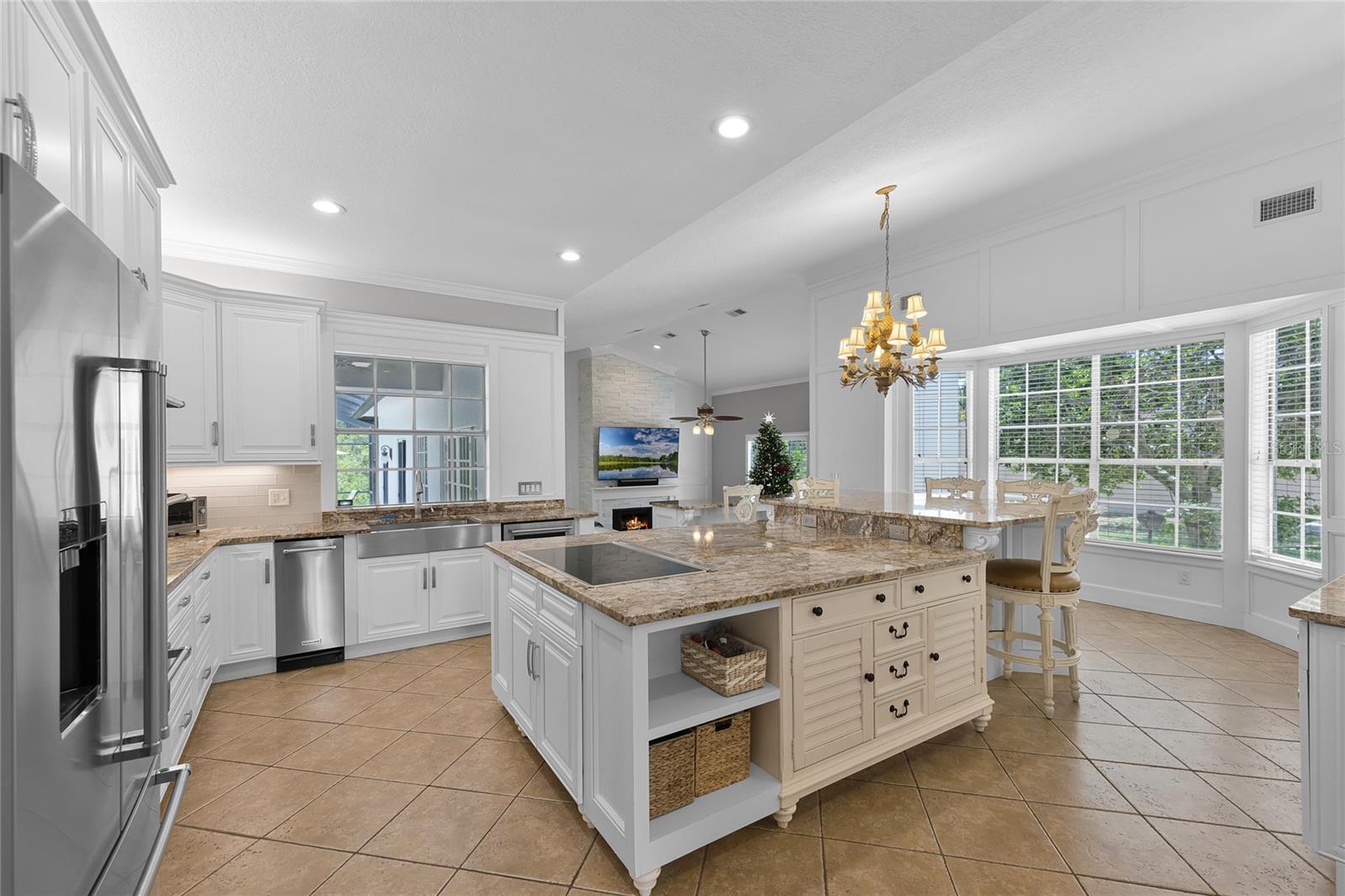 Image 12 of 70 For 8708 Lost Cove Drive