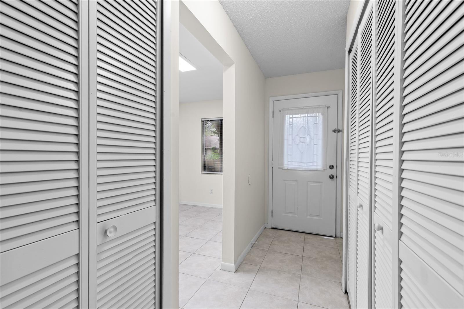 Image 4 of 30 For 508 Derby Drive