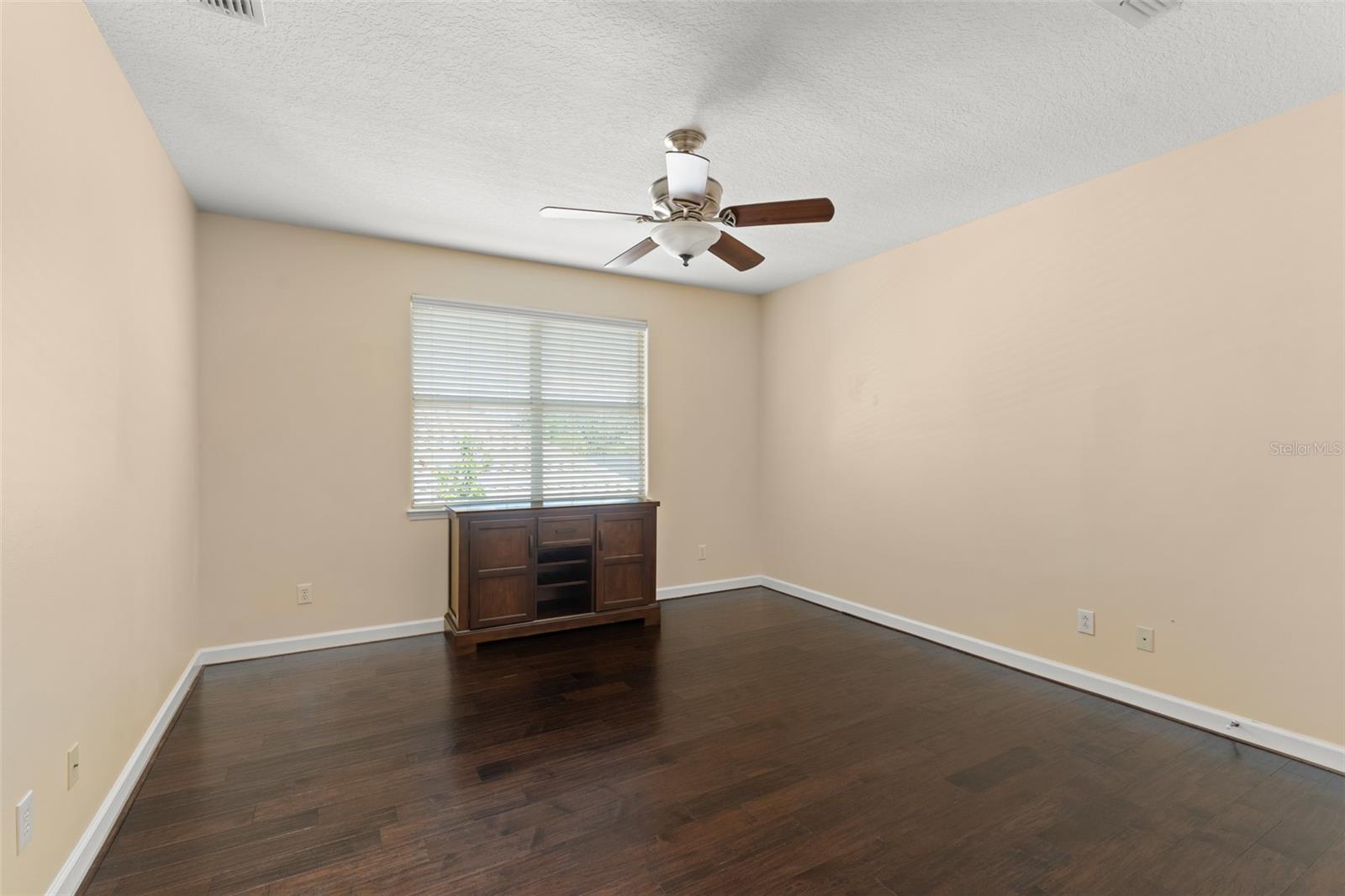 Image 52 of 71 For 1524 Lake Rhea Drive