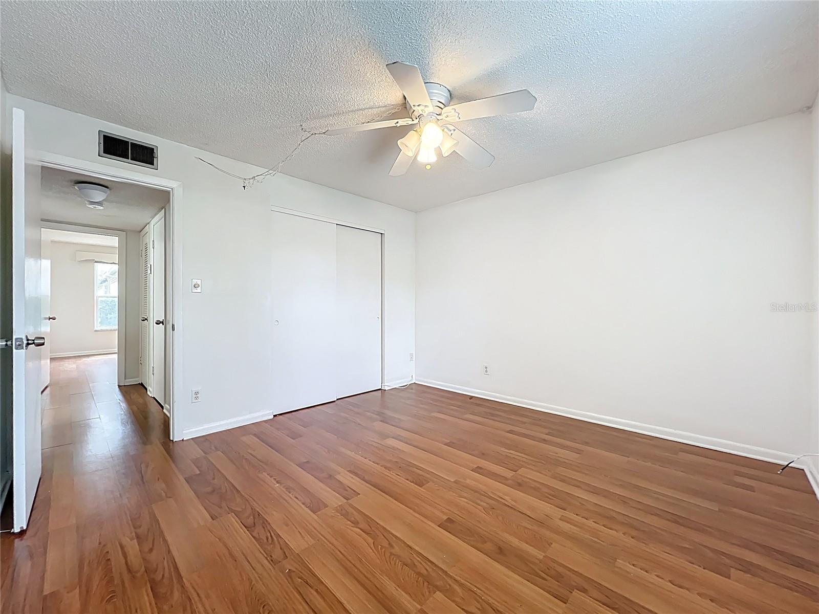 Image 18 of 24 For 200 Saint Andrews Boulevard 2206